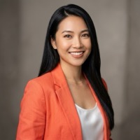 Chị Linh